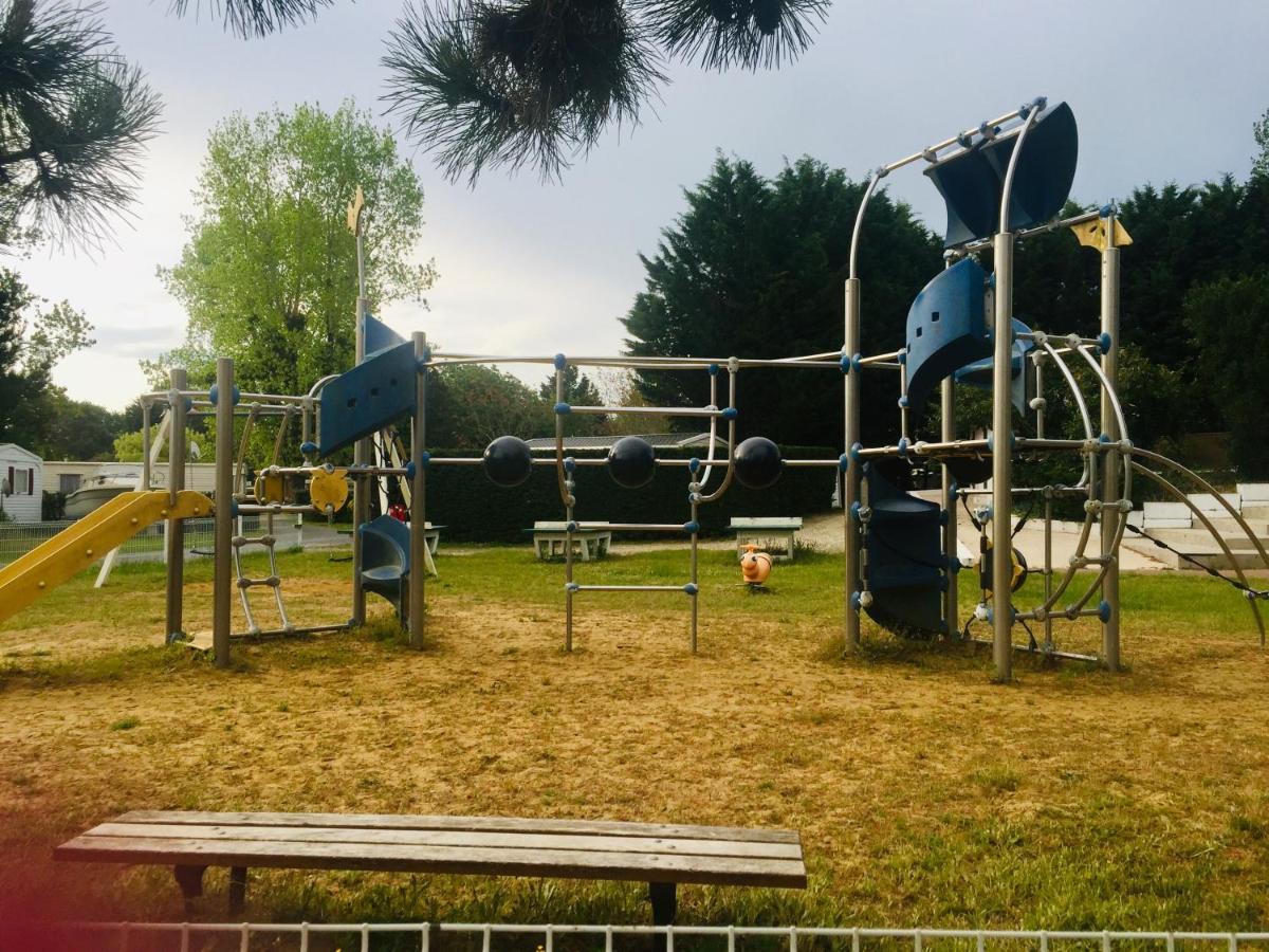 Mobil-Home La Palmyre - Zoo, Plage, Animations Les Mathes Ngoại thất bức ảnh